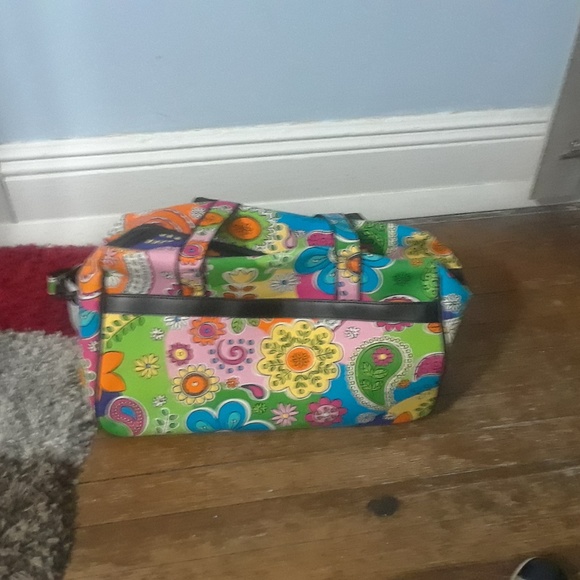 An Overnight Bag - Picture 1 of 6